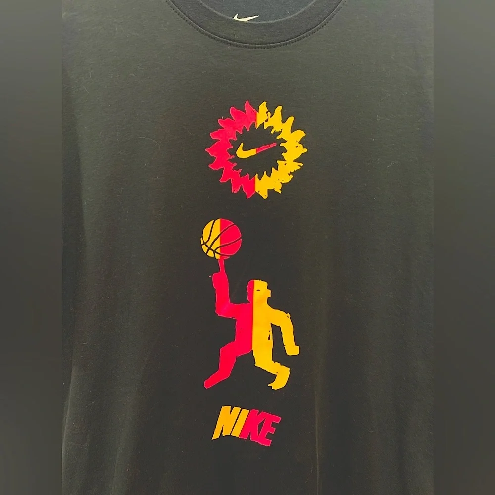Nike tee basketball Dri Fit short sleeve unisex men’s graphic athletic shirt - Picture 1 of 4